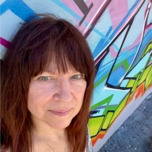Meet your Posher, Linda